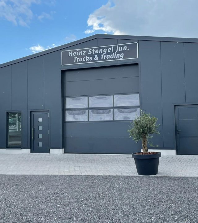 Halle von Heinz Stengel jun. Trucks & Trading
